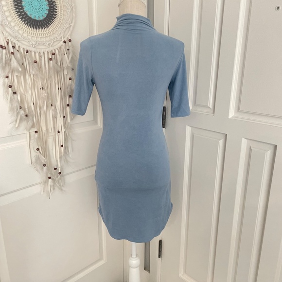 Blue Blush | Vintage Y2K Light Blue Suede Bodycon Mini Dress, Made in USA, M - Picture 4 of 10